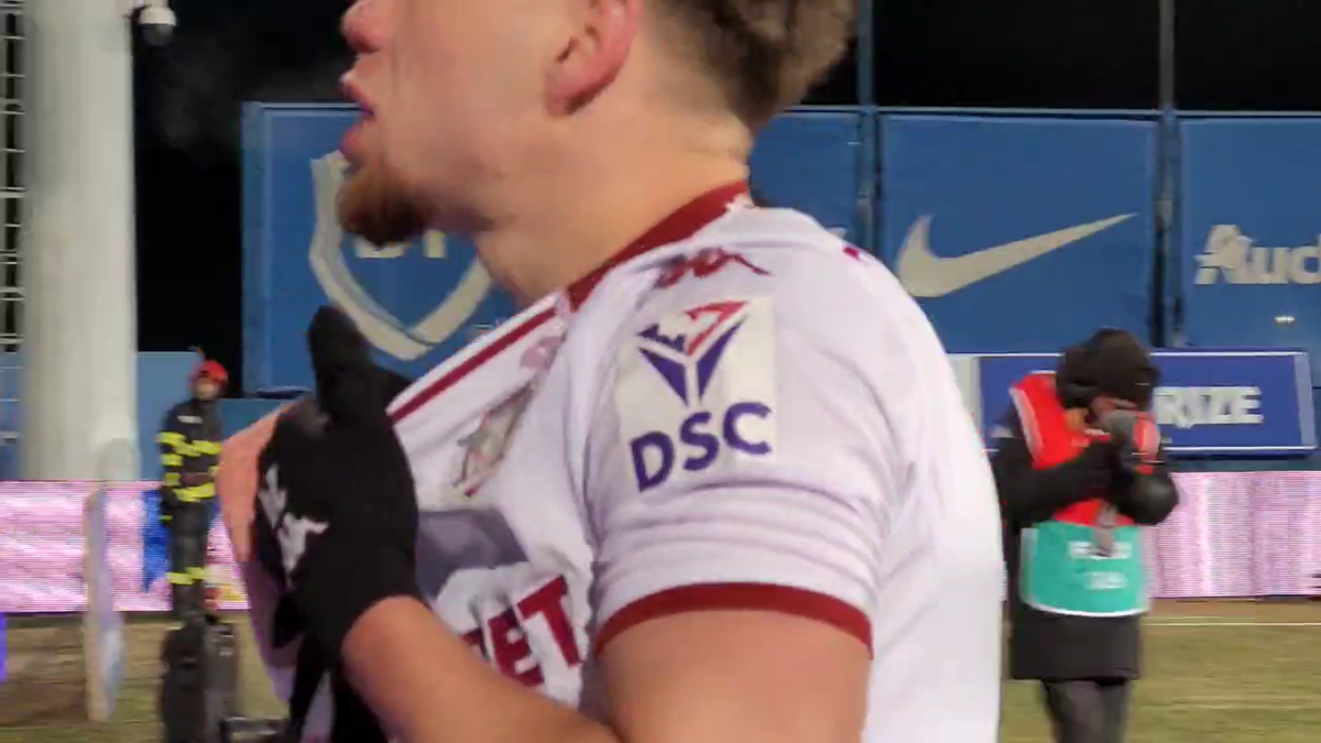 Imagini de la finalul meciului Farul - Rapid