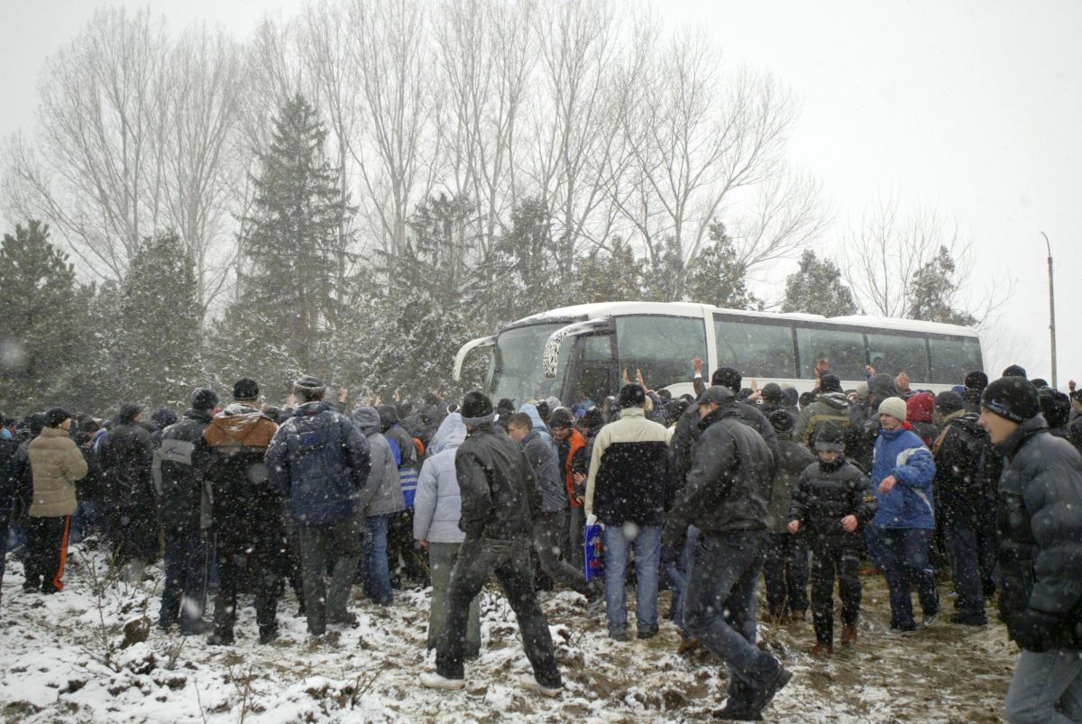 Când FCSB și Dinamo au jucat la Brăila: imagini din alte timpuri de pe „Municipalul” brăilean