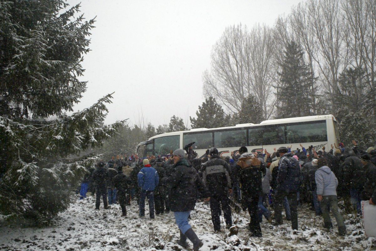 Când FCSB și Dinamo au jucat la Brăila: imagini din alte timpuri de pe „Municipalul” brăilean