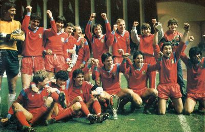 39 de ani de la câștigarea Supercupei Europei de către Steaua » Mesajele publicate de clubul Armatei, FCSB și Gică Hagi