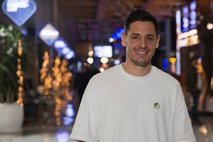 Un nou capitol pentru Paul Anton: „Pe scenă încă un an”. Reacția românului care poate face istorie în Ungaria