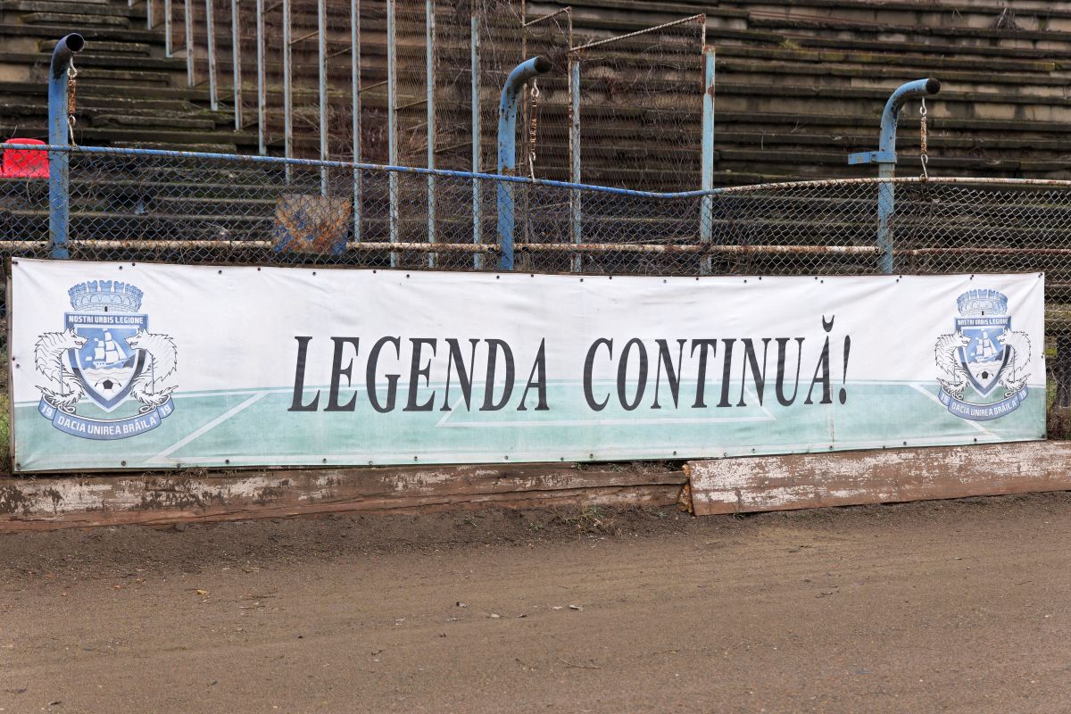 Stadionul de 20.000 de locuri din România se descompune! Reportaj GSP pe arena abandonată de autorități: nimeni nu o mai poate salva!