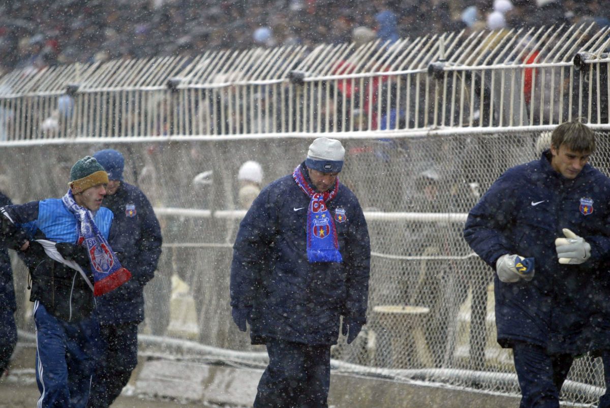 Când FCSB și Dinamo au jucat la Brăila: imagini din alte timpuri de pe „Municipalul” brăilean