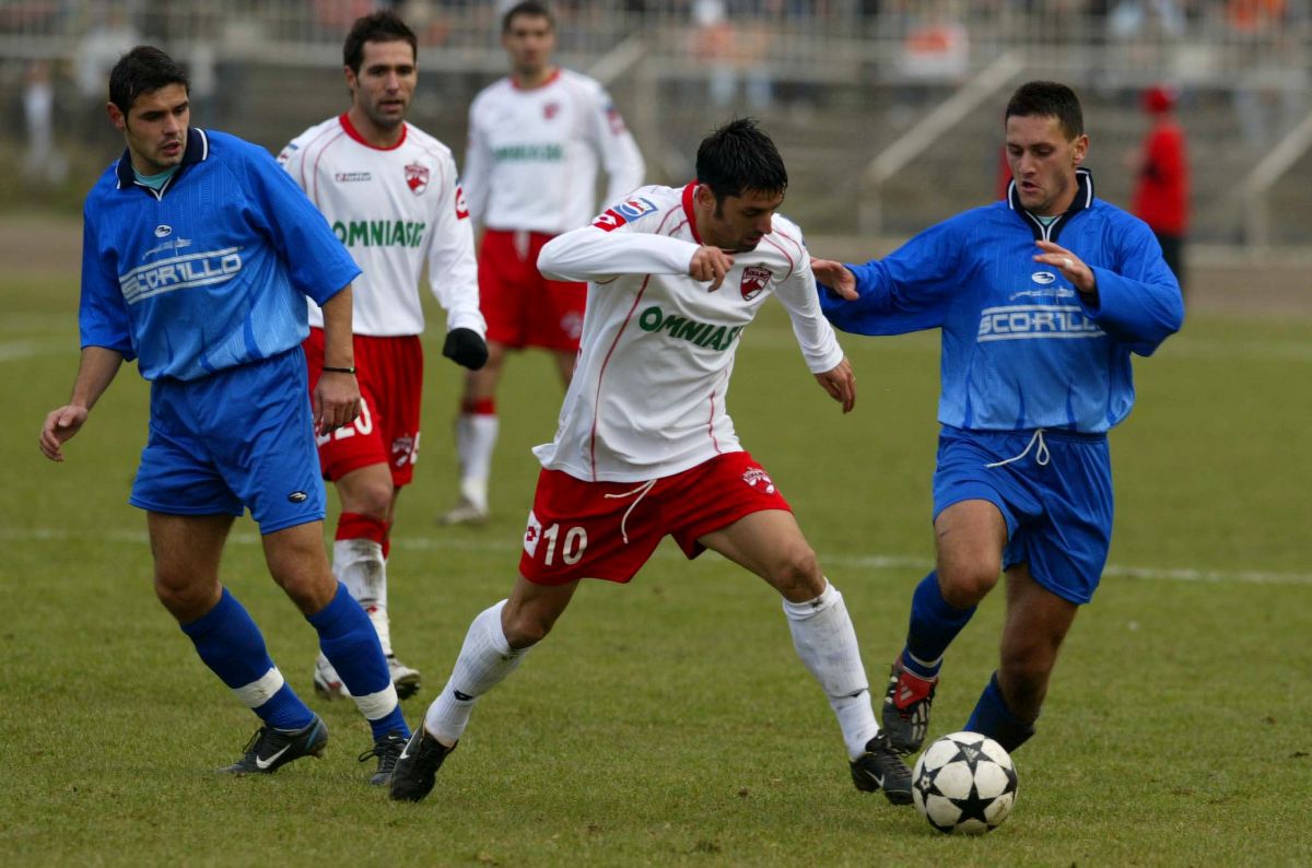 Când FCSB și Dinamo au jucat la Brăila: imagini din alte timpuri de pe „Municipalul” brăilean