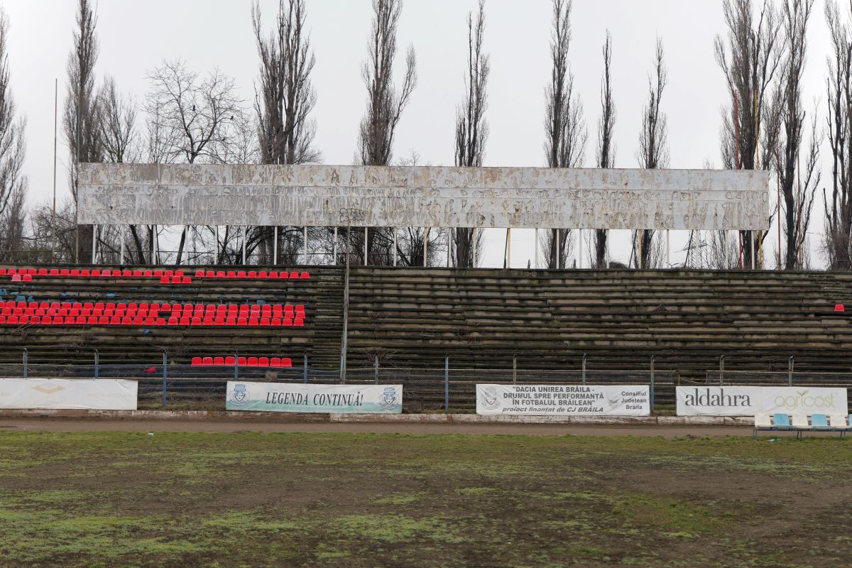 Stadionul de 20.000 de locuri din România se descompune! Reportaj GSP pe arena abandonată de autorități: nimeni nu o mai poate salva!