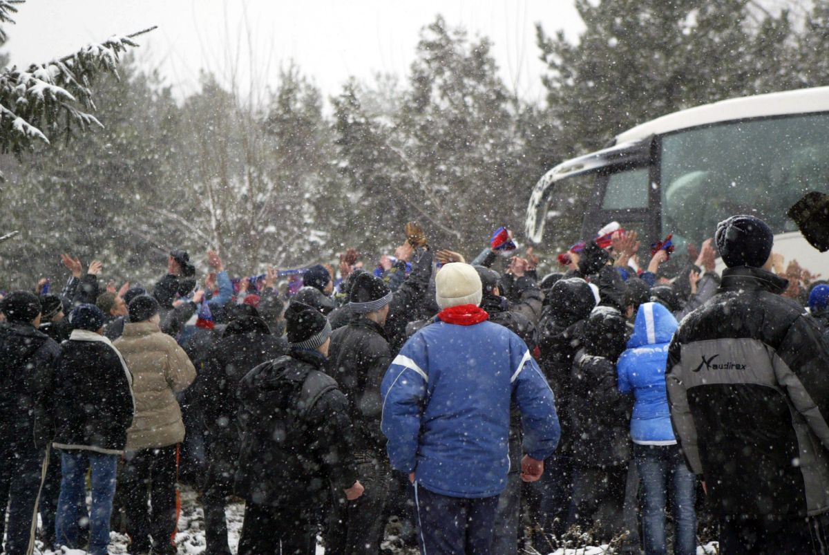 Când FCSB și Dinamo au jucat la Brăila: imagini din alte timpuri de pe „Municipalul” brăilean