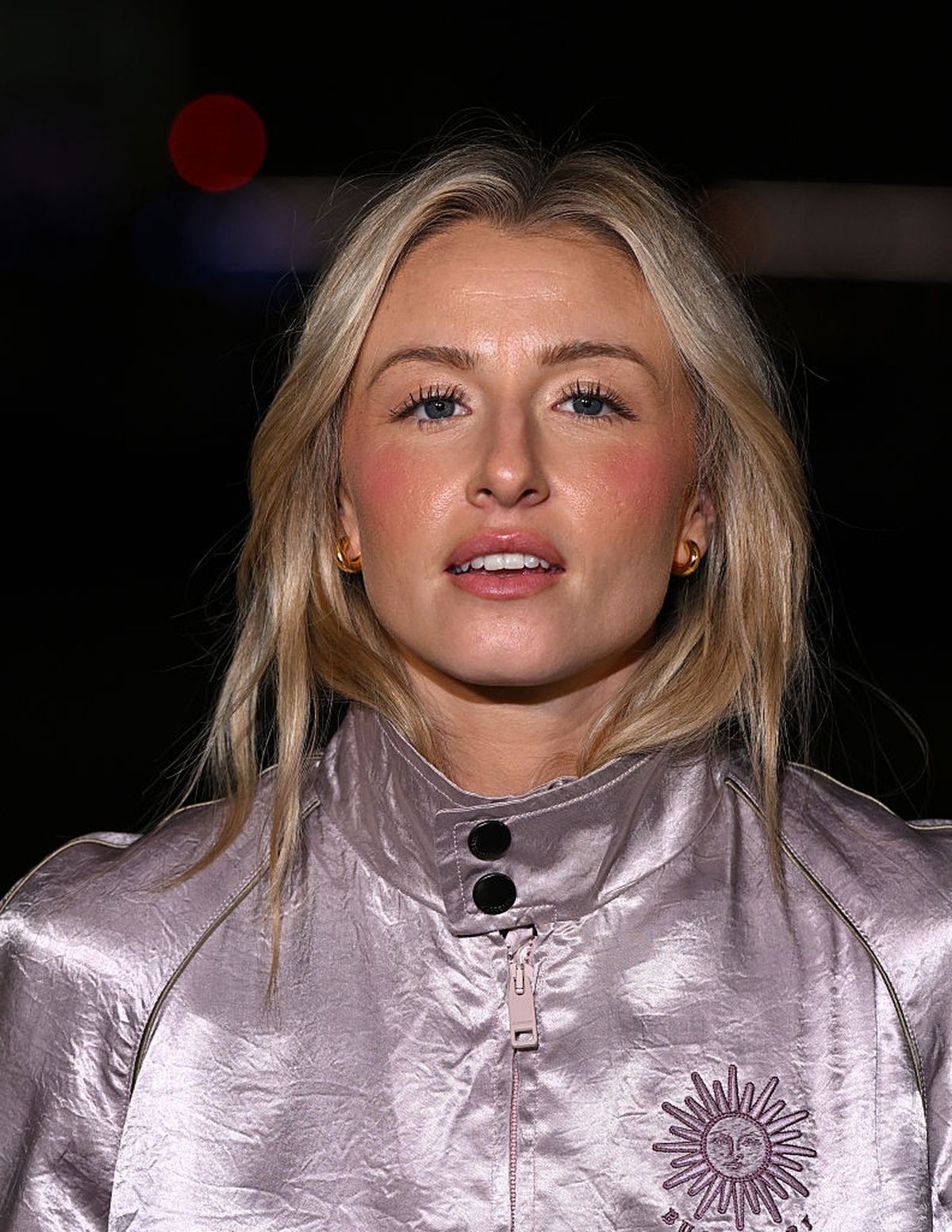 Trei vedete din Premier League, la cea mai provocatoare defilare din cadrul Săptămânii Modei de la Londra