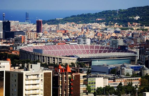 CORONAVIRUS. Nici bogații nu o duc bine » Barcelona ia în calcul reducerea salariilor cu 70%!