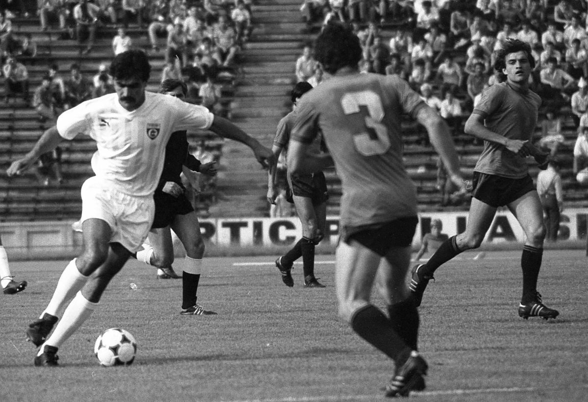 Cum au fost create marile echipe ale anilor '80? » Episodul 2: Steaua, viteziștii Europei - Performanțe uluitoare cu numai 13 fotbaliști de bază