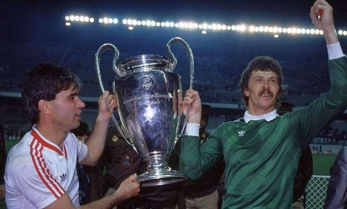 Cum au fost create marile echipe ale anilor '80? » Episodul 2: Steaua, viteziștii Europei - Performanțe uluitoare cu numai 13 fotbaliști de bază