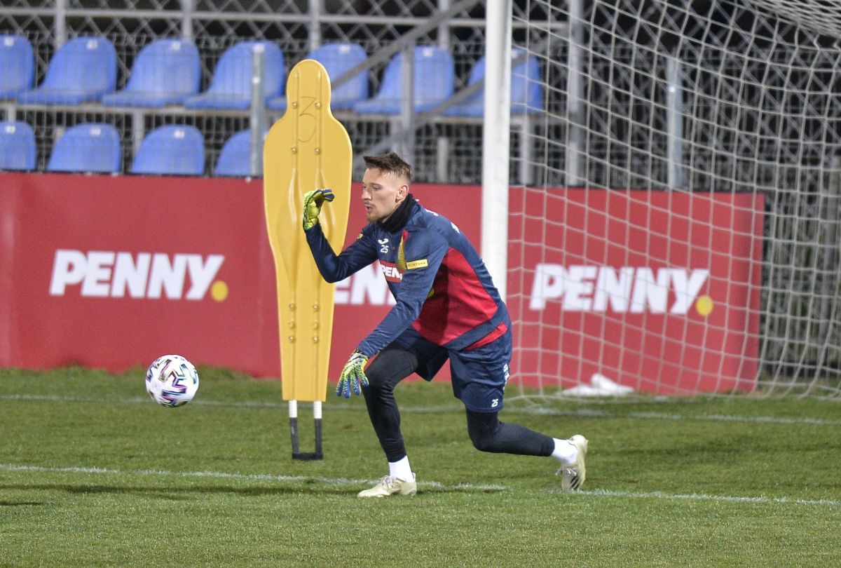 „Tricolorii”, antrenament cu zâmbetul pe buze înainte de meciul cu Macedonia de Nord