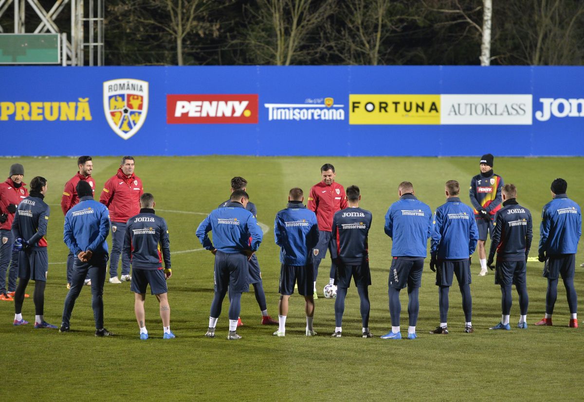 „Tricolorii”, antrenament cu zâmbetul pe buze înainte de meciul cu Macedonia de Nord