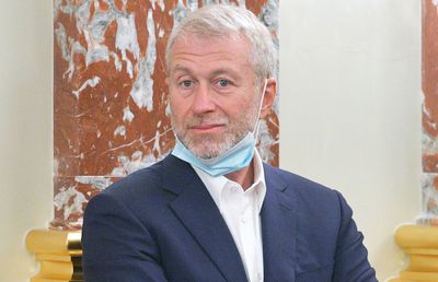 Chelsea respiră! » Abramovich a trimis zeci de milioane către club. Cum a fost posibil