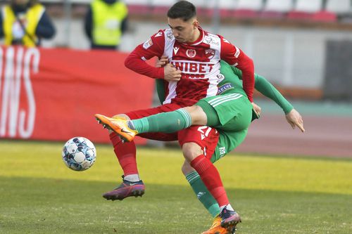 Răzvan Grădinaru, în meciul cu Sepsi OSK, scor 0-0 // foto: Imago Images