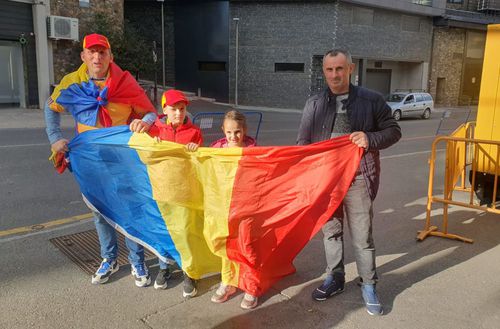 Primii fani „tricolori” au sosit în Andorra cu mai bine de 24 de ore înaintea debutului în preliminariile EURO 2024.