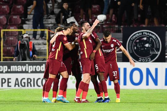 Ibrahim Sannie Daara, un cunoscător al fotbalului african, susține că 3 ghanezi, toți în vârstă de 18 ani, au semnat cu CFR Cluj.