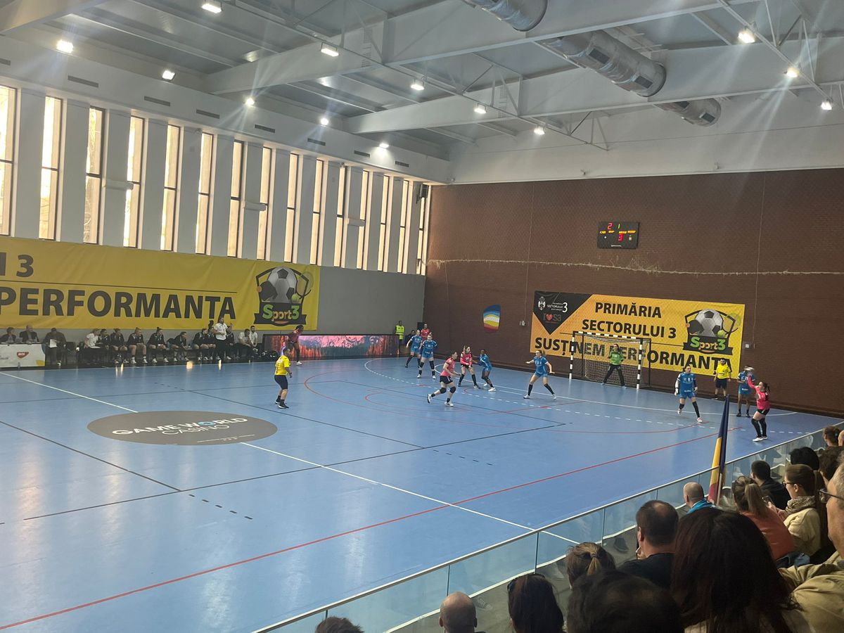 CSM București a învins-o clar pe Baia Mare, dar Adi Vasile tremură » Lacrimi de durere pentru o jucătoare de bază