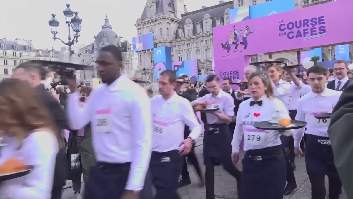 Cursa ospătarilor din Paris 2024