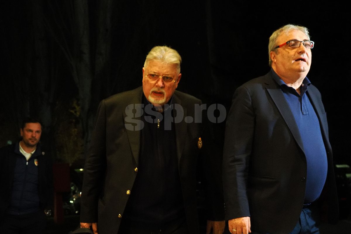 Sosire echipa naţională la hotelul din Madrid