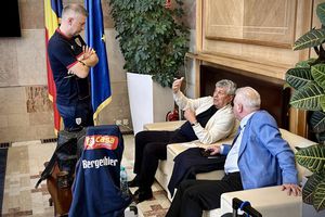 „Ne-a lăsat o moștenire rară prin cariera de jucător și antrenor în numele performanței” » Edi Iordănescu, devastat după decesul lui Lucescu