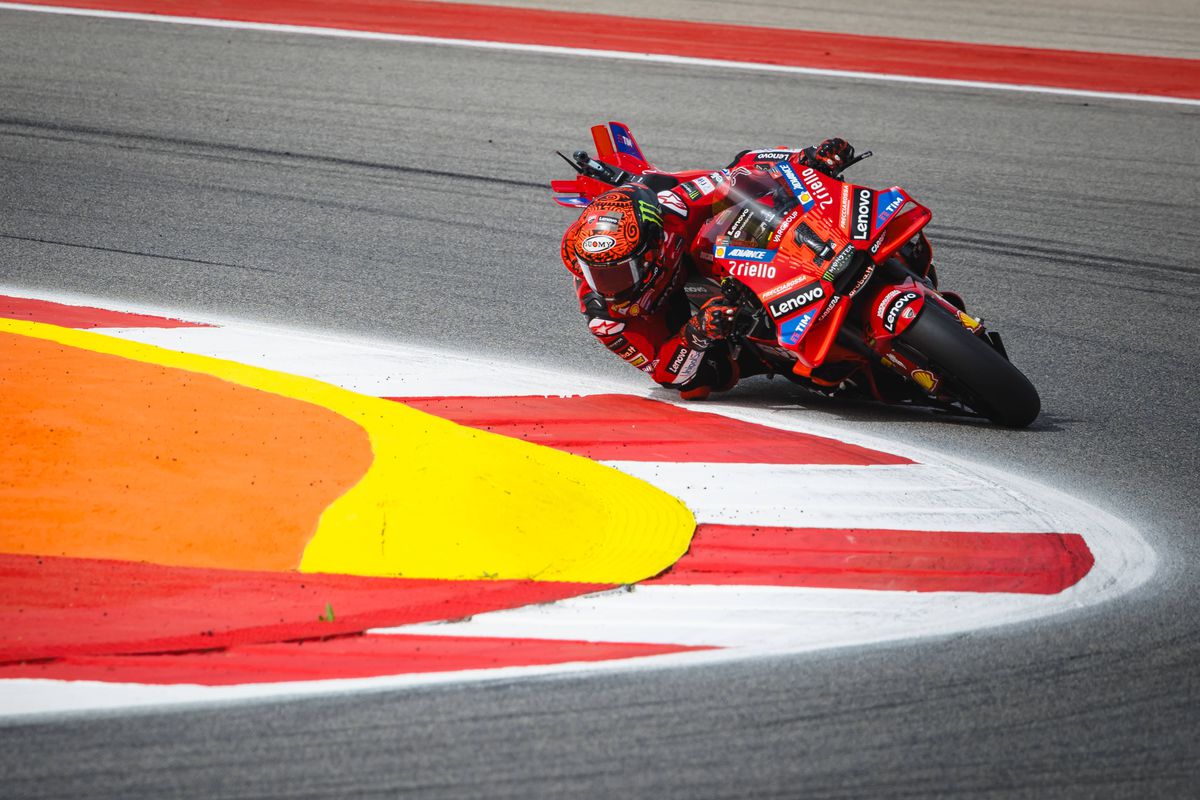 MotoGP: Jorge Martin s-a impus în Marele Premiu al Portugaliei » Campionul en titre Francesco Bagnaia, out după o ciocnire!