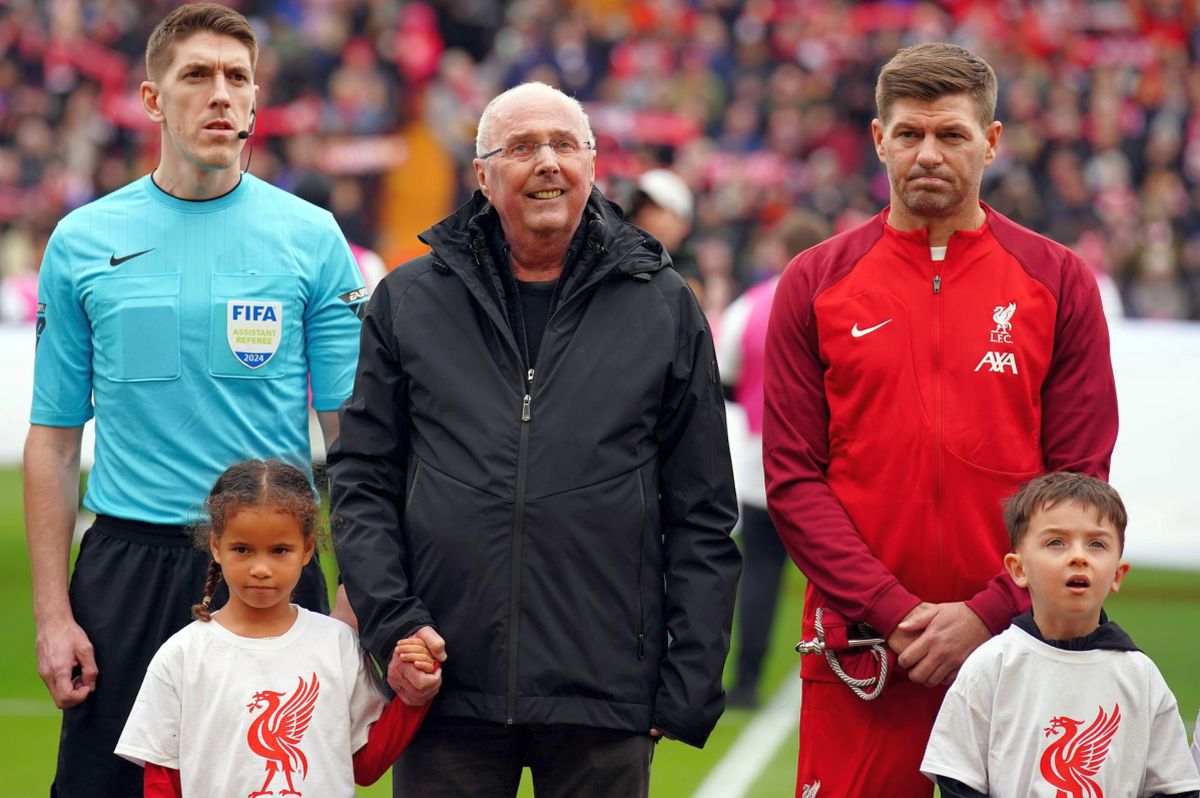 Sven-Goran Eriksson, în lacrimi pe Anfield » Momente emoționante la meciul legendelor dintre Liverpool și Ajax