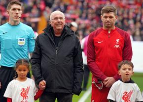 Sven-Goran Eriksson, în lacrimi pe Anfield » Momente emoționante la meciul legendelor dintre Liverpool și Ajax