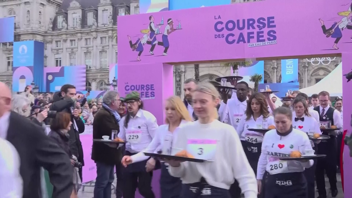 Cursa ospătarilor din Paris 2024