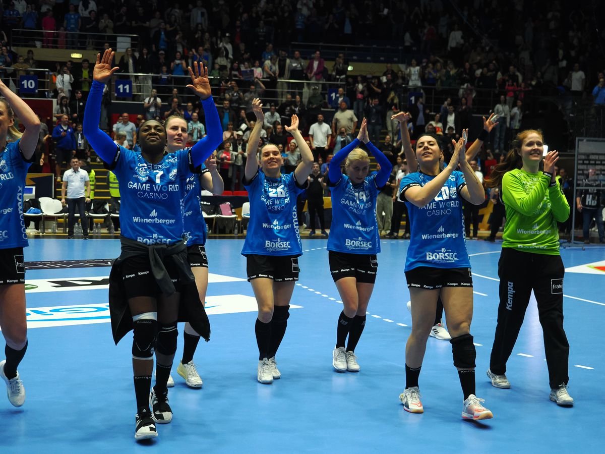 Totul despre adversara lui CSM București din „sferturile” Ligii Campionilor » Geniu pe bancă și lot plin de campioane mondiale