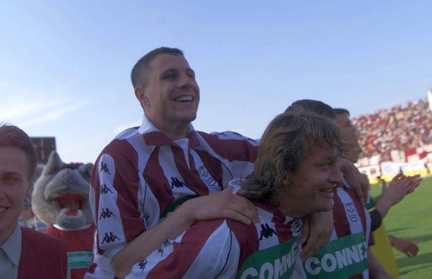 Șumudică, despre momentul în care l-a înjurat pe Mircea Lucescu: „M-a așteptat când m-am dus să iau farfuria și mi-a zis...”