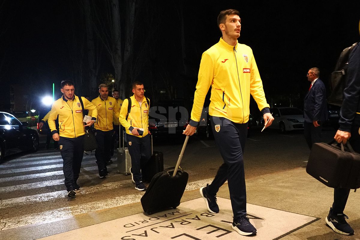 Sosire echipa naţională la hotelul din Madrid