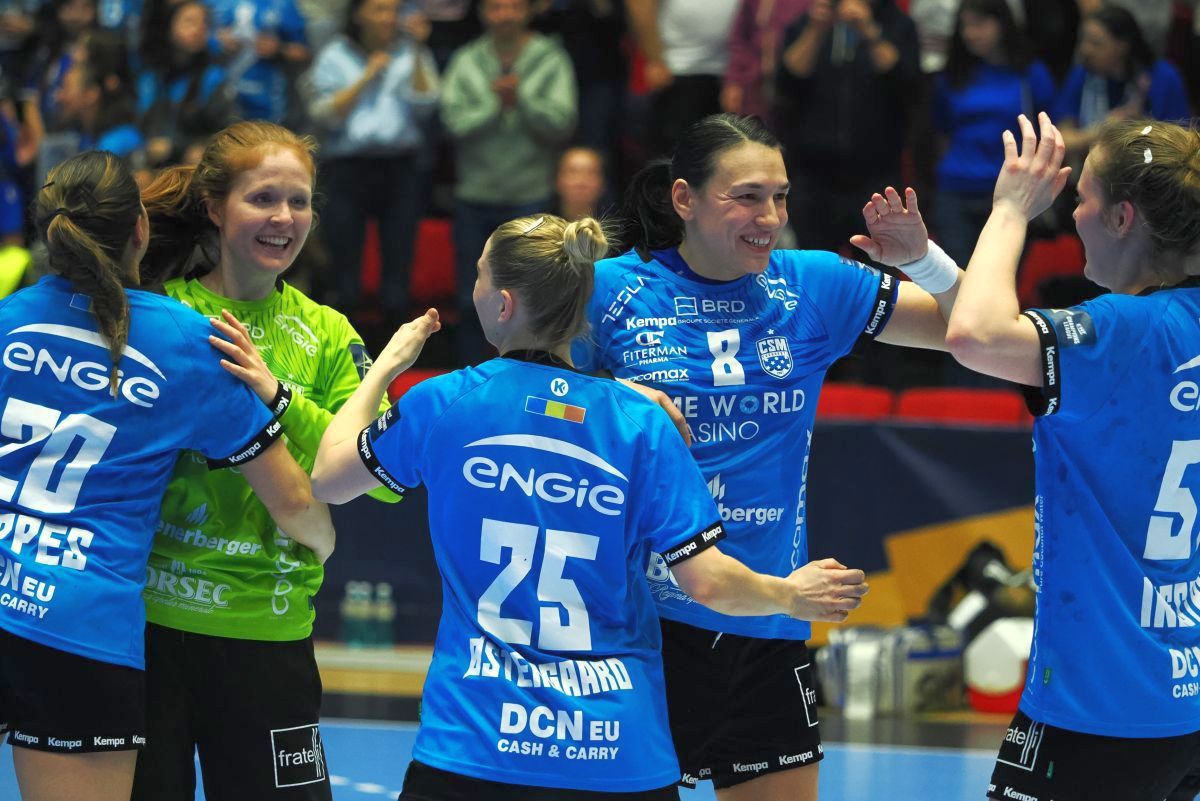 CSM București câștigă și returul cu Krim și se califică în „sferturile” Ligii Campionilor