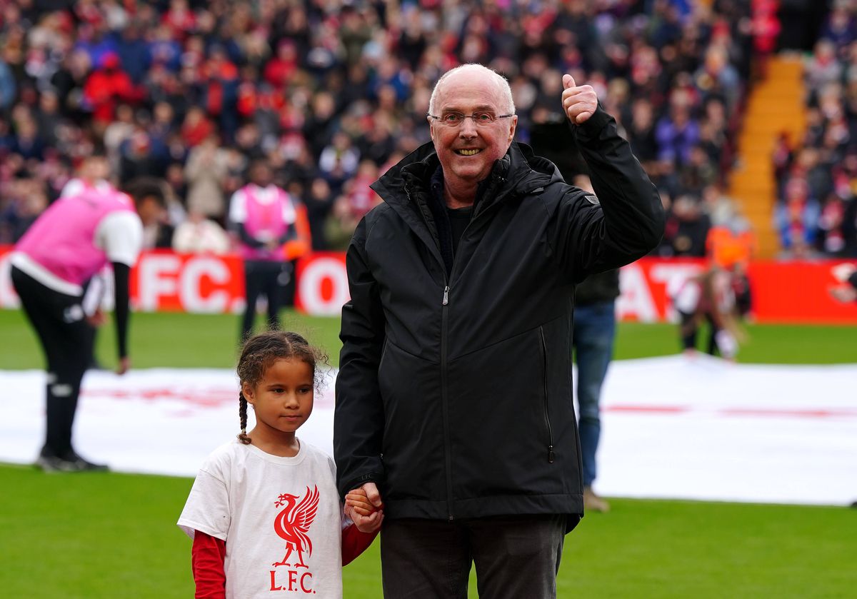 Sven-Goran Eriksson, în lacrimi pe Anfield » Momente emoționante la meciul legendelor dintre Liverpool și Ajax