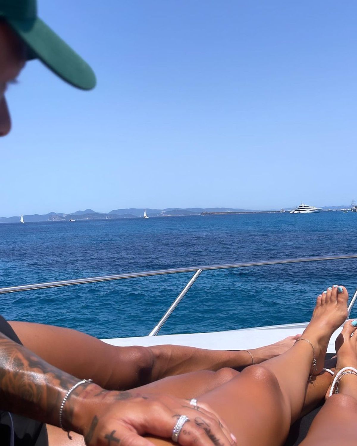 A refuzat ultima convocare pentru a merge cu soția în Dubai, acum selecționerul a decis să nu-l includă în lotul pentru EURO: „Nu e disponibil pentru noi”