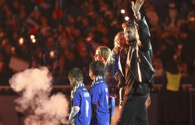 „Stade de France”, în delir! Olivier Giroud, sărbătorit ca o legendă la Paris: „Momente de neuitat, care vor rămâne în inima mea”