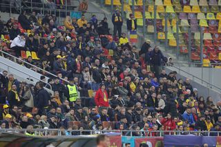 Diferență URIAȘĂ » Cât costă biletele la partidele naționalei masculine în comparație cu cele pentru reprezentativa feminină a României