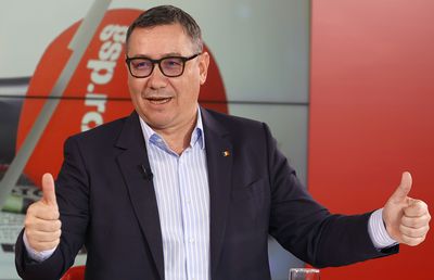 Victor Ponta, despre culisele schimbării lui Dumitru Dragomir de la LPF: „Împreună cu Liviu Dragnea... mă jur în fața lui Dumnezeu că n-am avut nicio legătură cu dosarele lui nea Mitică”