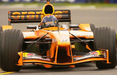 Ferrari egalează o performanță rușinoasă în Formula 1, nemaivăzută de pe vremea lui Arrows!