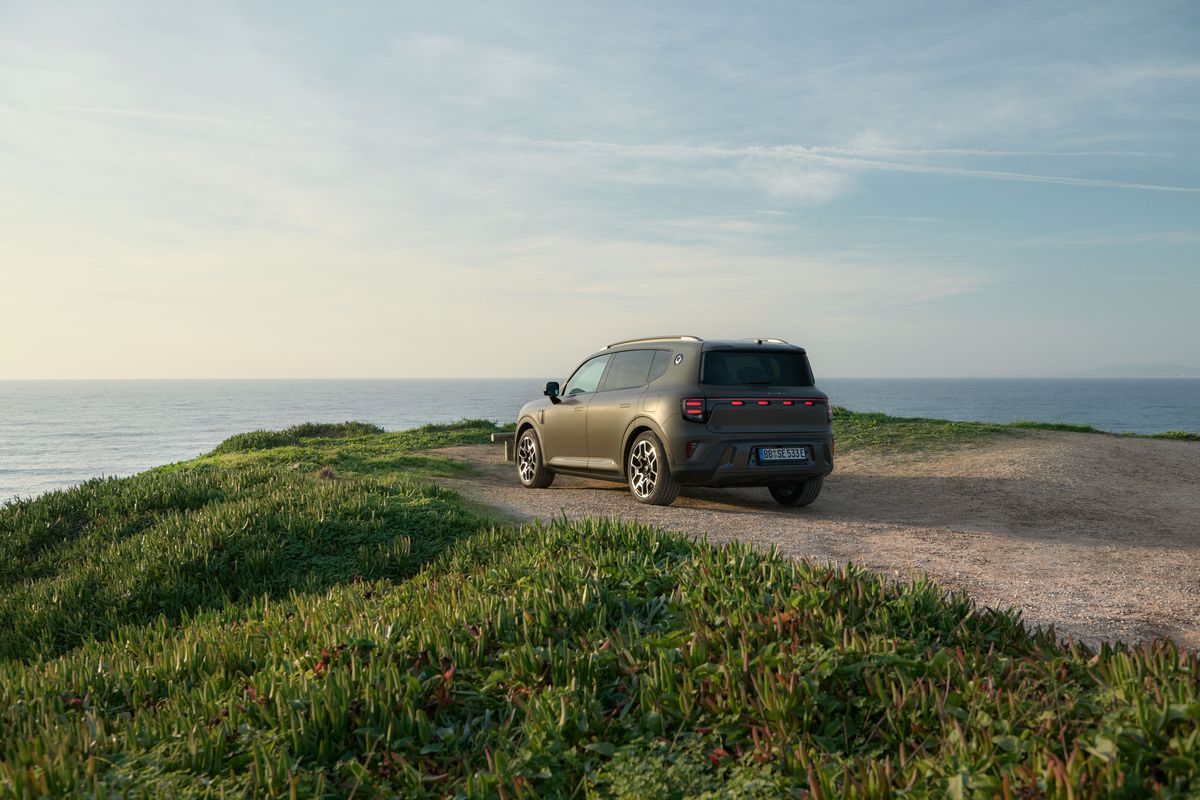 Transformarea brandului Smart: de la o jumătate de mașină la una întreagă » Noul SUV electric vrea să cucerească piața și vine cu o baterie care se încarcă în timp record