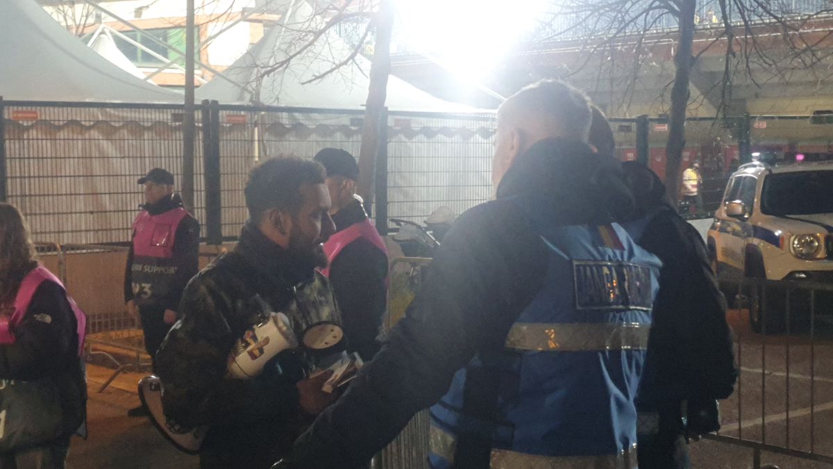 Fanii României înainte de meciul cu San Marino / foto: FRF