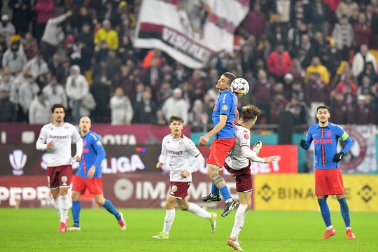 Rapid - FCSB, meciul care a dus la penalizarea giuleștenilor // foto: GSP