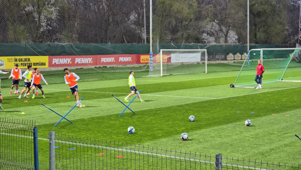 Antrenamentul reprezentativei U21 a naționalei României înaintea meciului cu Olanda