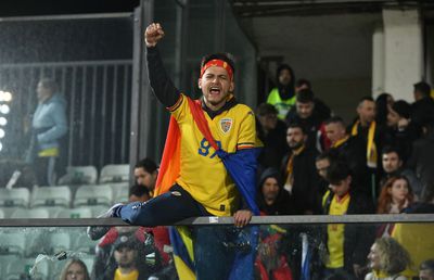 „E sărbătoare!” » Ce s-a întâmplat pe teren, la finalul victoriei din San Marino + un „tricolor” a rămas pe gazon pentru un antrenament