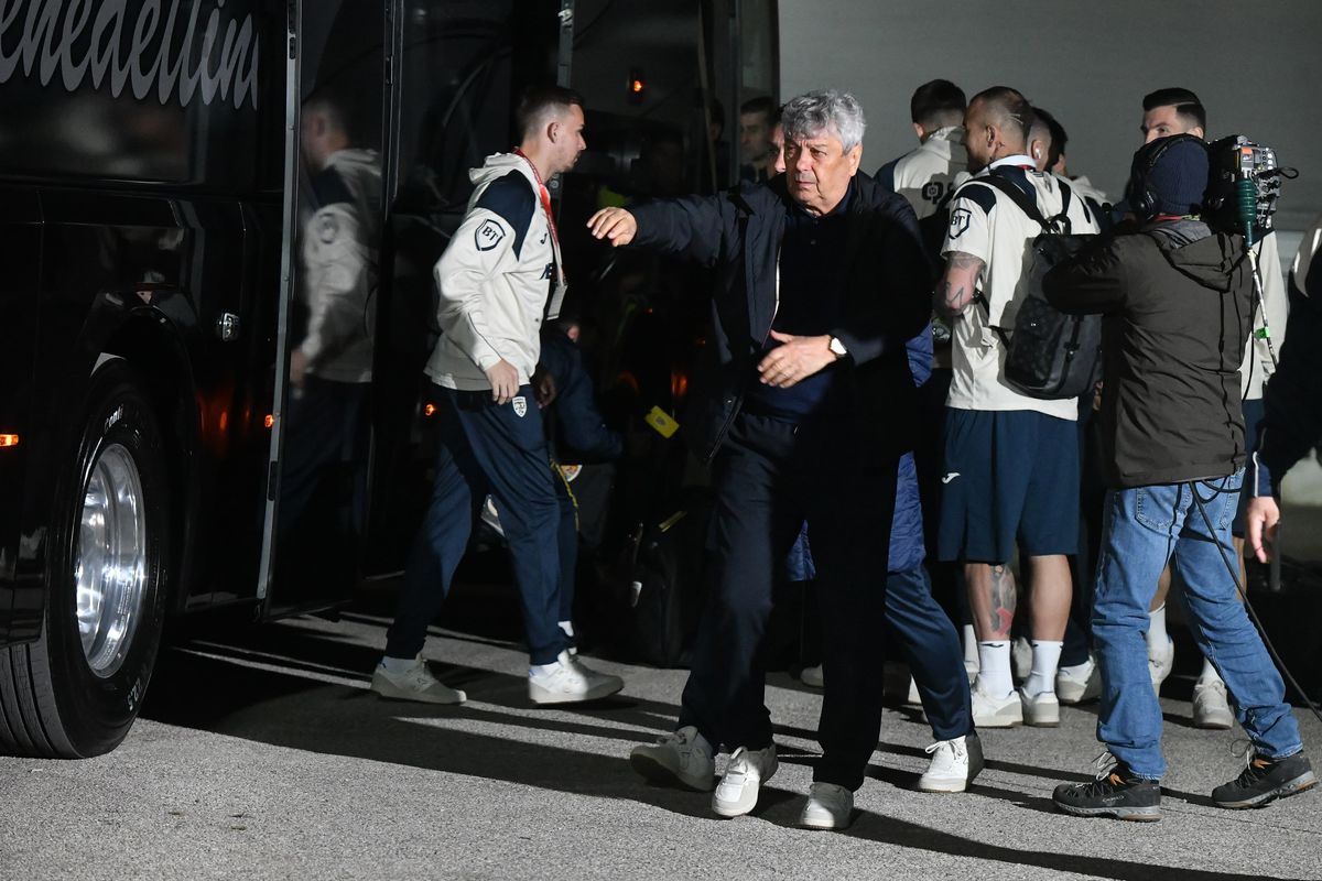 Jucătorii naționalei României au ajuns la stadionul din Serravalle / foto: Cristi Preda (GSP)