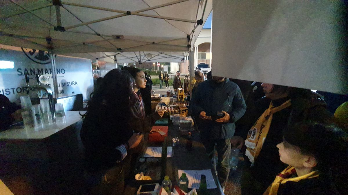 Pregătirile de la San Marino înaintea meciului cu România / foto: Justin Gafiuc