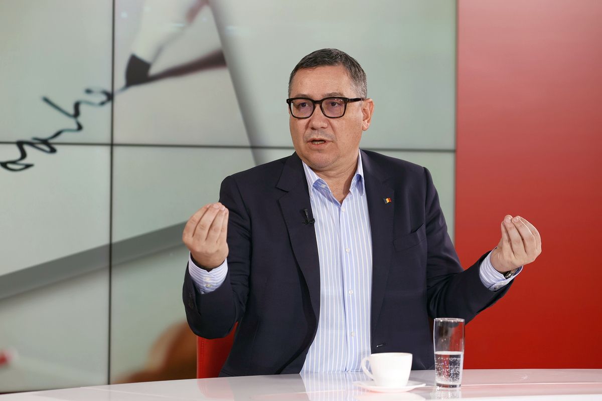 „Ah, deci din prima m-ați băgat... Unde îmi iau eu toate înjurăturile!” » Victor Ponta, în dialog cu Ovidiu Ioanițoaia: „Faimosul domn Talpan în niciun caz nu poate să reprezinte Steaua”
