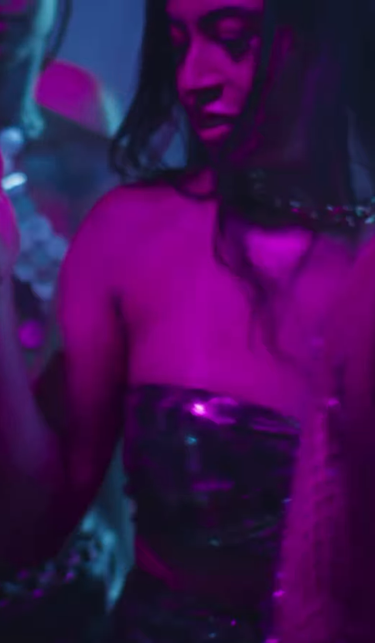 Ronaldinho a petrecut ca-n povești, 3 zile și 3 nopți » Imagini geniale: grătare și dans pe mese până în zori