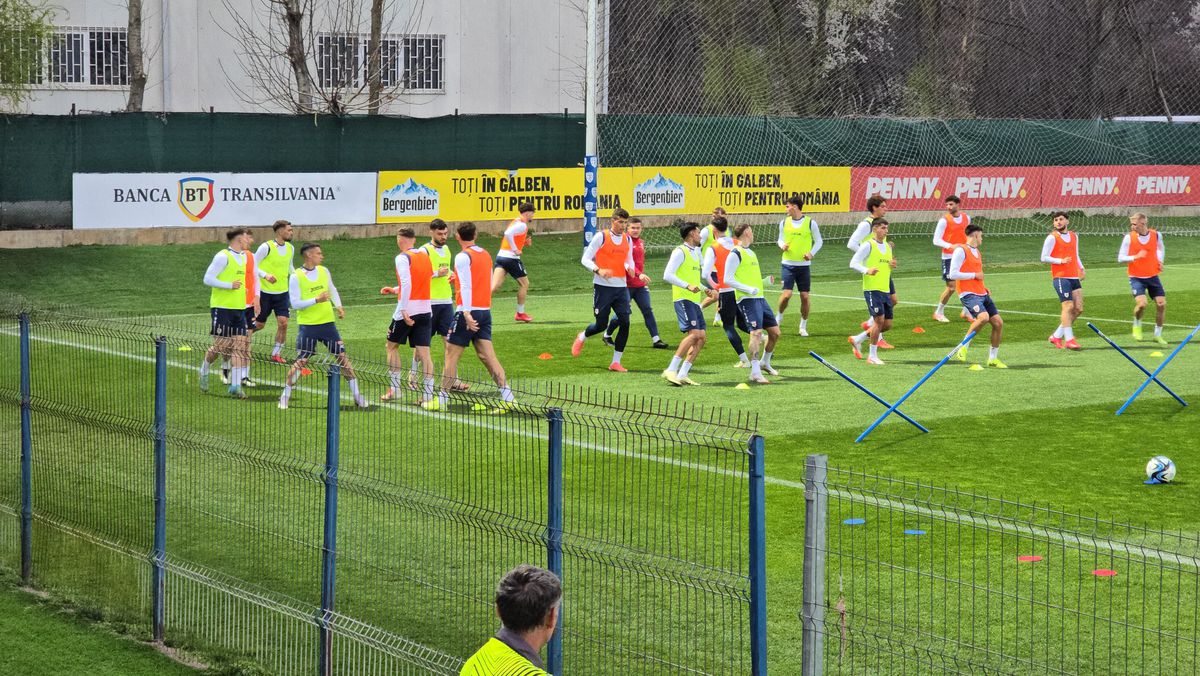Antrenamentul reprezentativei U21 a naționalei României înaintea meciului cu Olanda