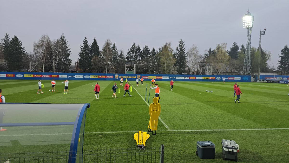 Antrenamentul reprezentativei U21 a naționalei României înaintea meciului cu Olanda