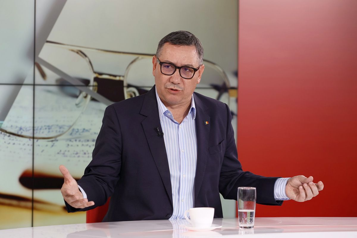 „Ah, deci din prima m-ați băgat... Unde îmi iau eu toate înjurăturile!” » Victor Ponta, în dialog cu Ovidiu Ioanițoaia: „Faimosul domn Talpan în niciun caz nu poate să reprezinte Steaua”